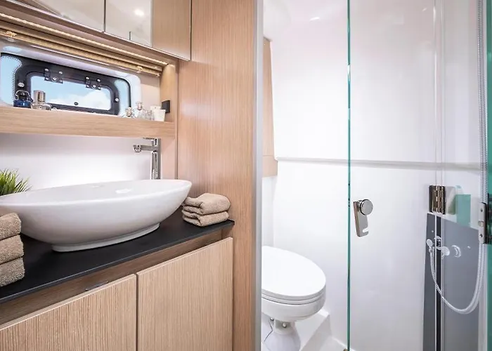 Private Yacht Ботель Антиб